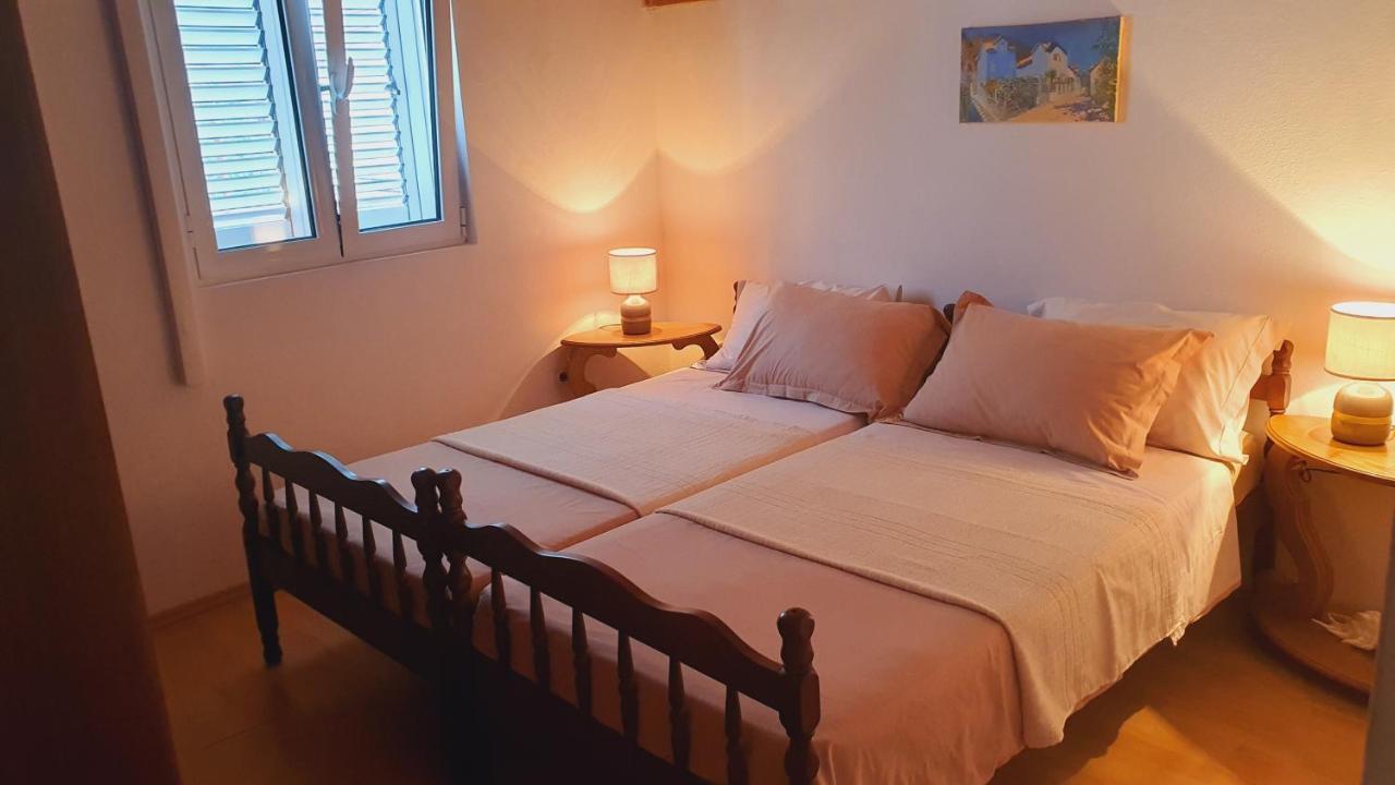 Viva House Villa โกตอร์ ภายนอก รูปภาพ