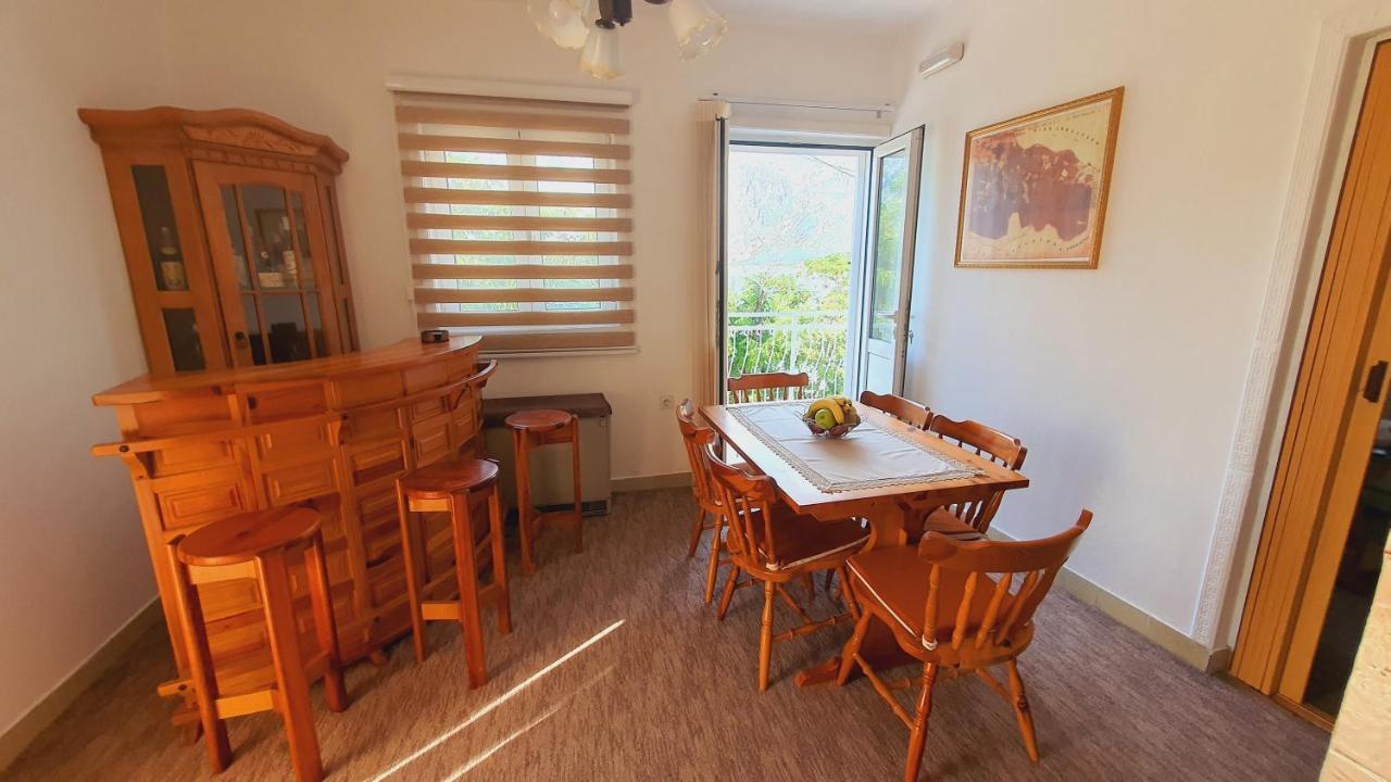 Viva House Villa โกตอร์ ภายนอก รูปภาพ