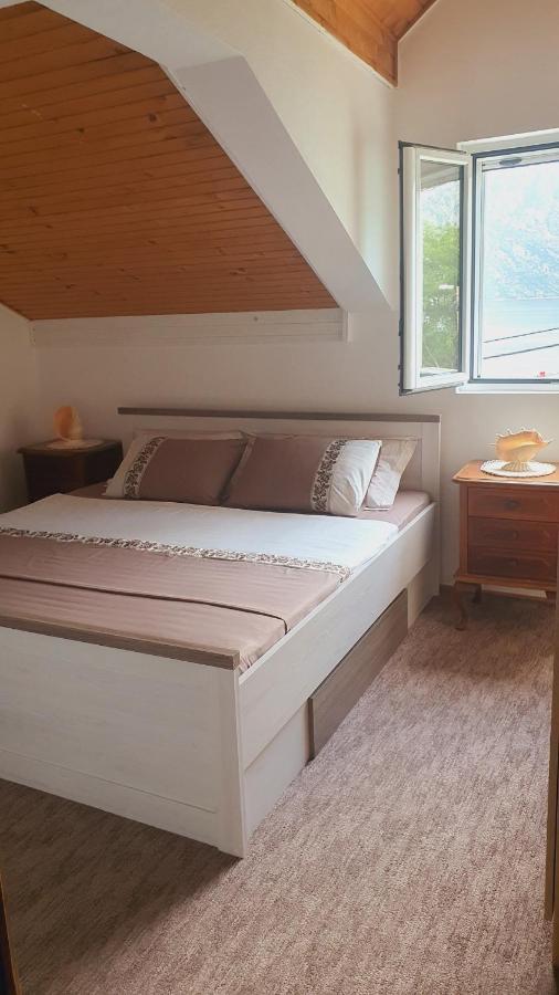 Viva House Villa โกตอร์ ภายนอก รูปภาพ