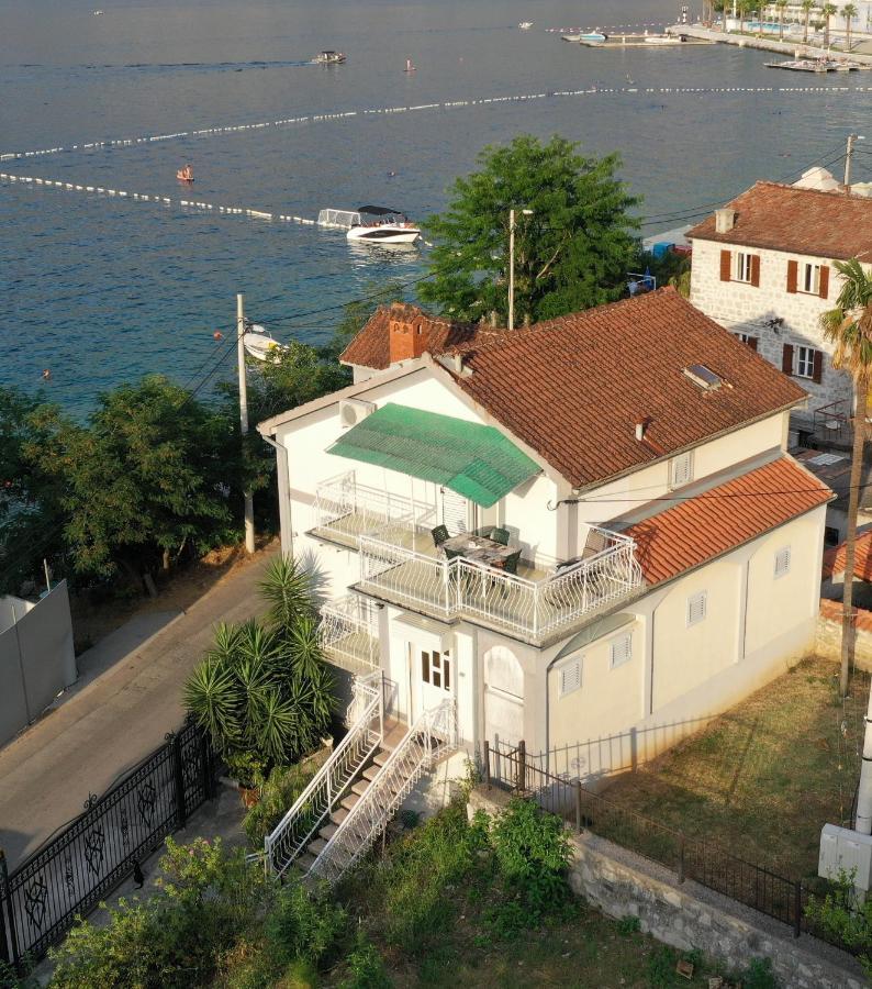 Viva House Villa โกตอร์ ภายนอก รูปภาพ